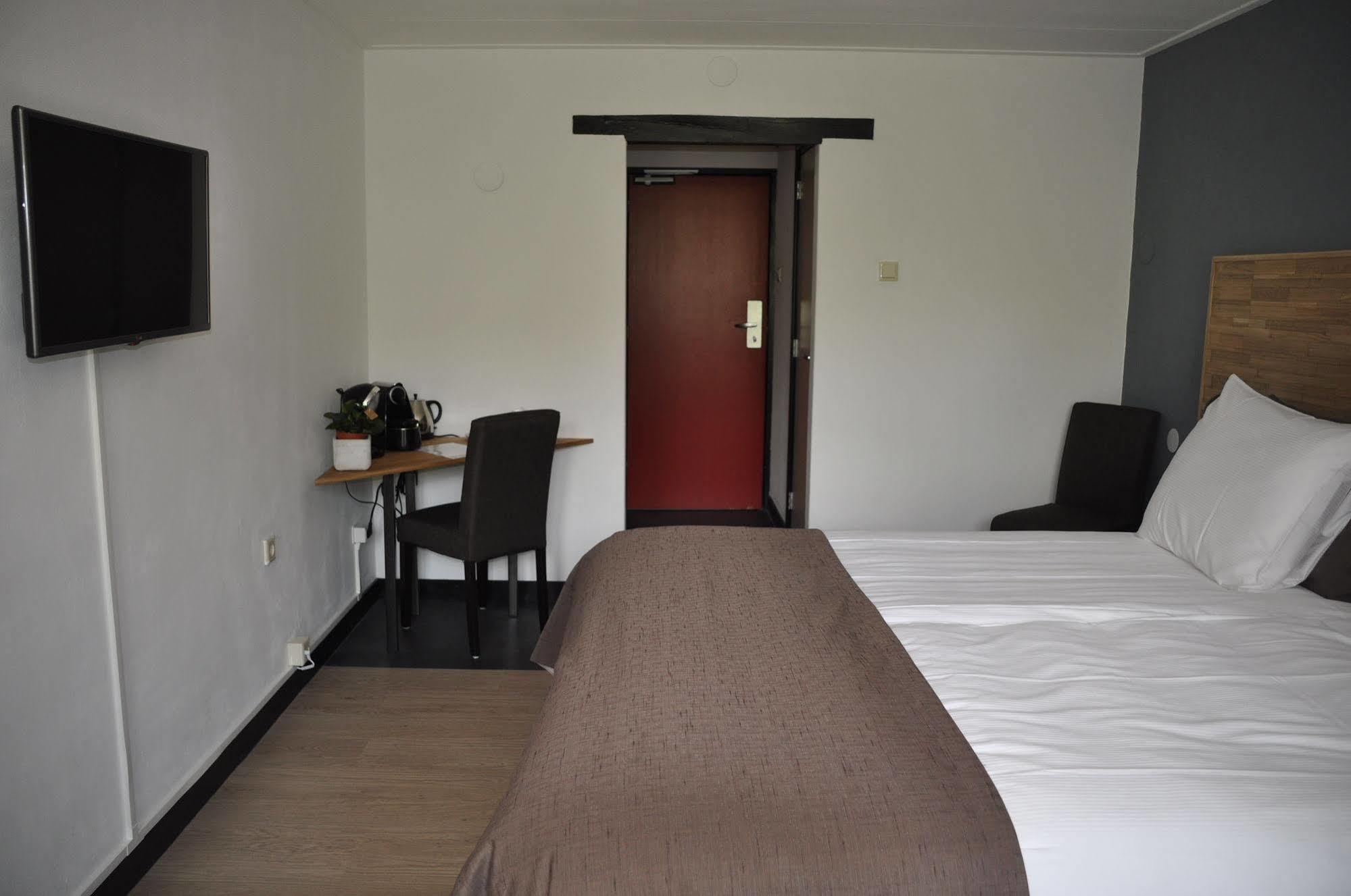 Hotel Bieze บอร์เคอร์ ภายนอก รูปภาพ